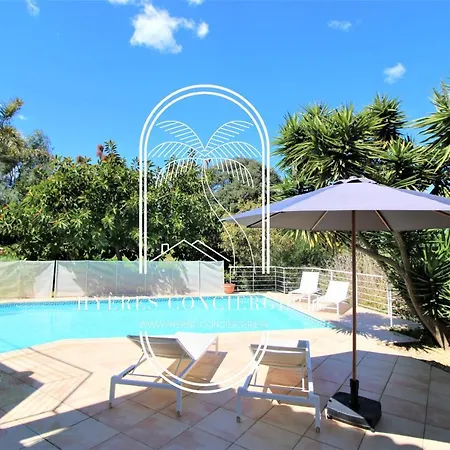 L'arbanaise Vue Mer/piscine Presqu'ile Giens Villa