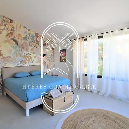 L'arbanaise Vue Mer/piscine Presqu'ile Giens Villa *