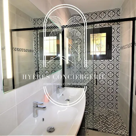 Villa L'arbanaise Vue Piscine Presqu'ile Giens By Hc *